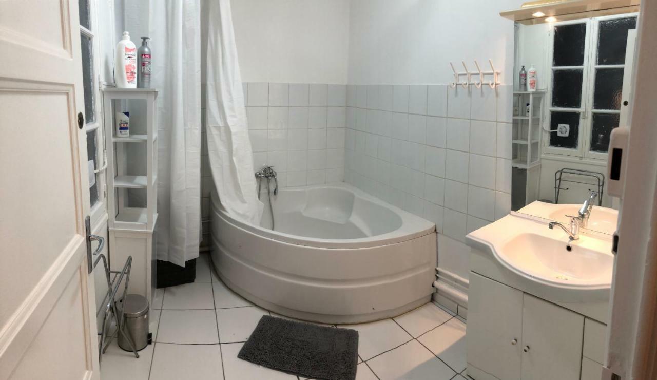 Chambres Loft Partage Centre 土伦 外观 照片